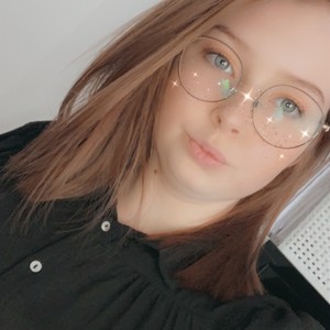 Chloé - Prof d'aide aux devoirs - Sallaumines