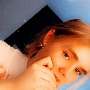 Chloe - Prof d'aide aux devoirs - Blancs-Coteaux