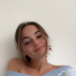 Clara - Prof de maths - Le Bourget
