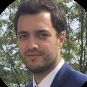 Victor - Prof de droit - Grenoble