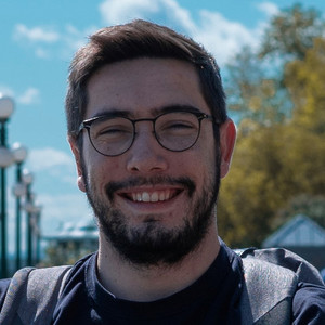 Alexandre - Prof d'initiation internet - La Madeleine