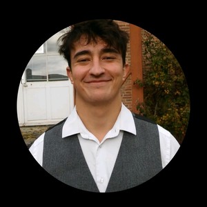 Leo - Prof d'économie - Auch