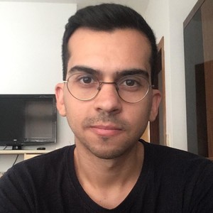 Leandro - Prof d'initiation informatique - Massy