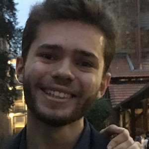 Jean - Prof de maths - Paris