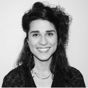 Maria Pia - Prof d'économie - Torino