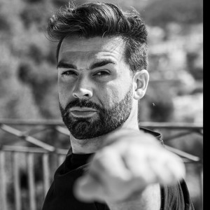Julien - Prof de yoga - Nice