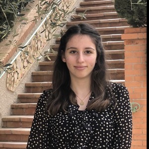 Julie - Prof de maths - Paris