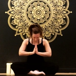 Vanessa - Prof de yoga - Saint-Arnoult