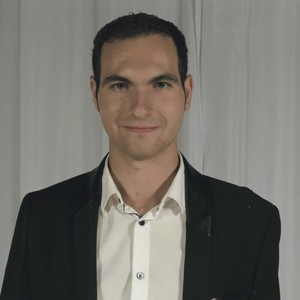 ADRIEN - Prof de maths - Nîmes