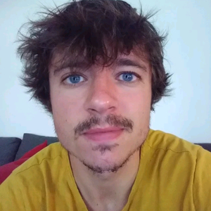 Julien - Prof de maths - Saint-Cloud