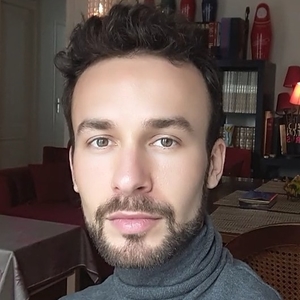 Uzeyir - Prof de fle - français langue étrangère - Genève