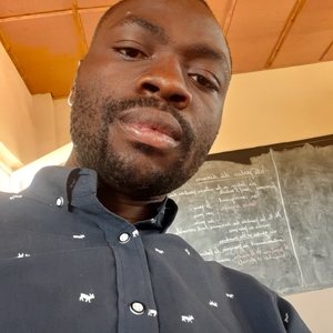 Max - Prof de français - Paris