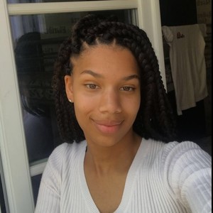 Stacy - Prof de soutien scolaire - Corbeil-Essonnes