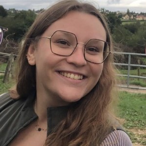 Elisa - Prof de lecture - Auxerre