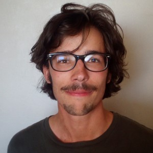 Julien - Prof de maths - Scaër