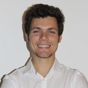 Jules - Prof de droit - Paris