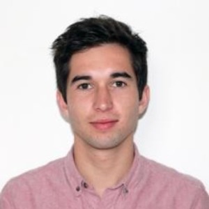 Maxime - Prof de droit constitutionnel - Quimper
