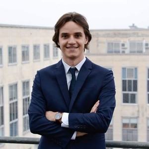 Antoine - Prof de maths - Pacé