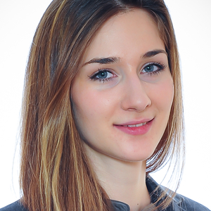 Cynthia - Prof de français - Meyzieu