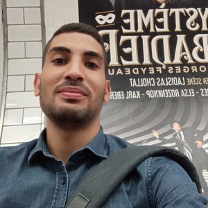Abderrahmane - Prof de maths - Paris