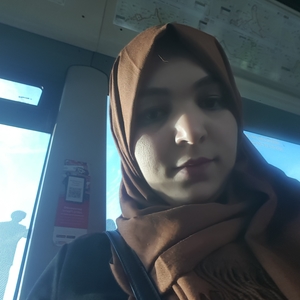 Wafa - Prof d'arabe - Paris