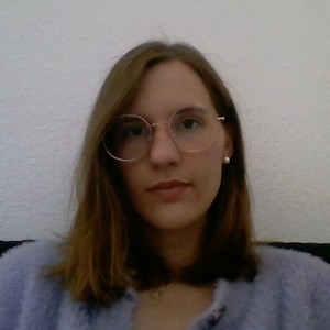 Amandine - Prof de philosophie - Genève