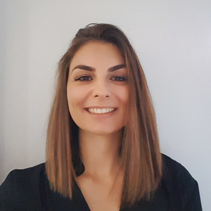 Eva - Prof de physique - Lyon