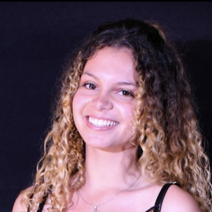 Mélissa - Prof de maths - Genève