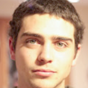 Simon - Prof d'initiation informatique - Paris