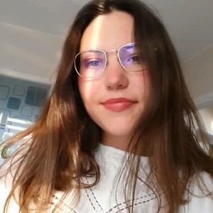 Elena - Prof de maths - Lompret