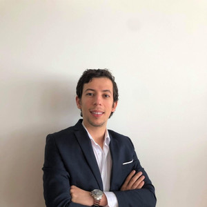 Yanis - Prof de bureautique - Paris