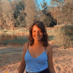 Chloé - Prof d'aide aux devoirs - Salon-de-Provence