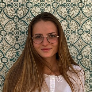 Lena - Prof d'expression orale - anglais - Malville