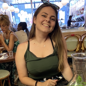 Lindsay - Prof de maths - Melun
