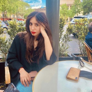 Dina - Prof de français - Paris