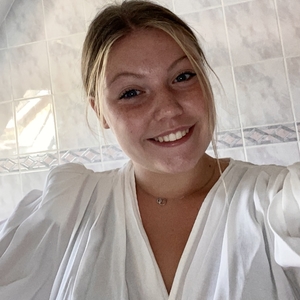 Clara - Prof de soutien scolaire - Quiévrechain