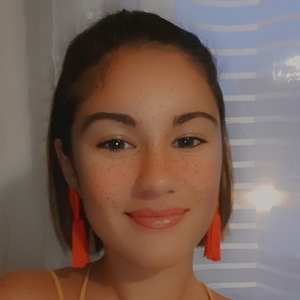 Léana - Prof d'espagnol - Charleville-Mézières
