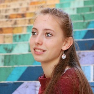 Emma - Prof de préparation bac français - Suresnes