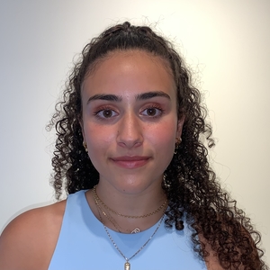 Leonie - Prof de maths - Paris