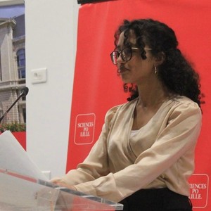 Inès - Prof d'anglais - Laon