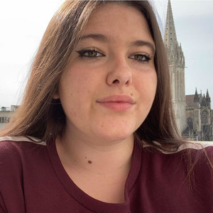 Margot - Prof de maths - Caen
