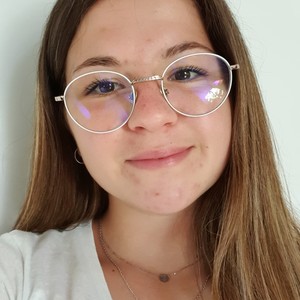Emeline - Prof d'aide aux devoirs - Saint-Vigor-le-Grand