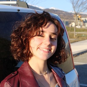 Anna - Prof de physique - Saint-Jouin-Bruneval