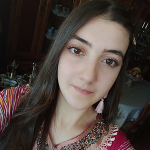 Alyssia - Prof de maths - Villeneuve-d'Ascq