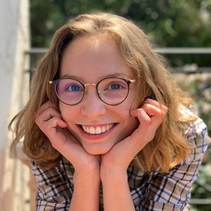 Alicia - Prof de maths - Nice