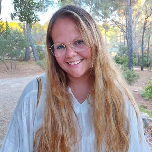 Isaline - Prof de français - Andenne