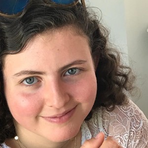 Éléonore - Prof de préparation bac scientifique - Paris
