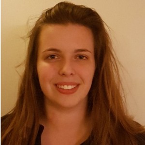 Maëlle - Prof de ressources humaines - Évreux