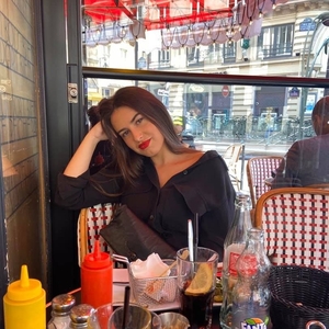 Louise - Prof d'espagnol - Douai