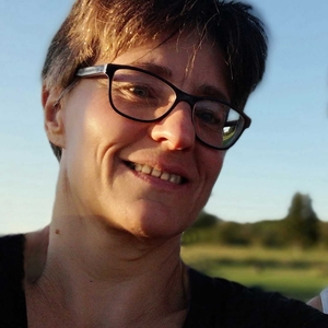 Cécile - Prof de peinture - Saint-Victor